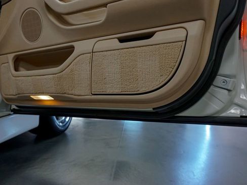 Used 1999 BMW 740iL image 76