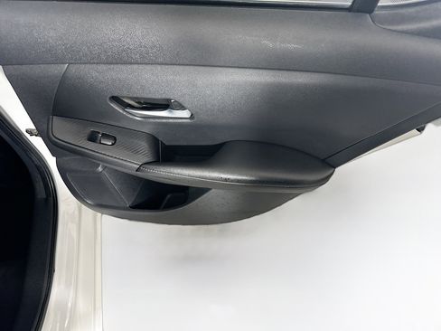 Used 2022 Nissan Sentra S FWD image 27