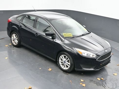 Used 2018 Ford Focus SE image 30