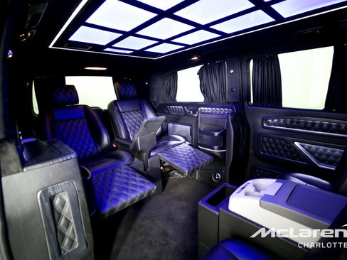 Used 2018 Mercedes-Benz Metris Passenger image 26