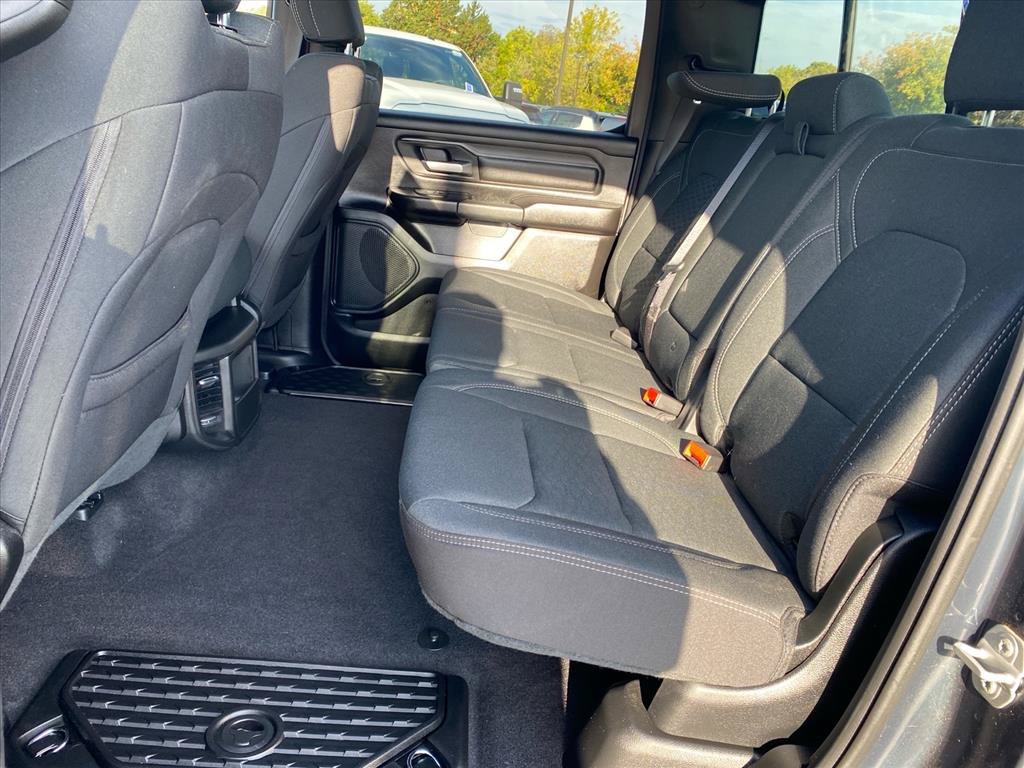 Certified 2025 RAM 1500 Tradesman w/ Night Edition AWD/4WD image 21