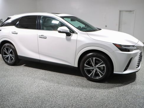 Used 2023 Lexus RX 350 Premium w/ Cold Area Package AWD/4WD image 6