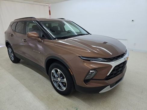 Used 2023 Chevrolet Blazer LT w/ Convenience Package image 16