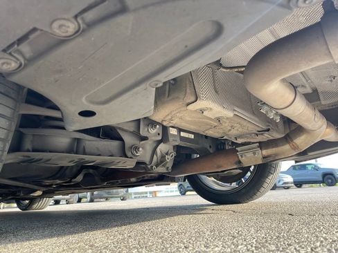 Used 2016 BMW M235i Coupe image 18