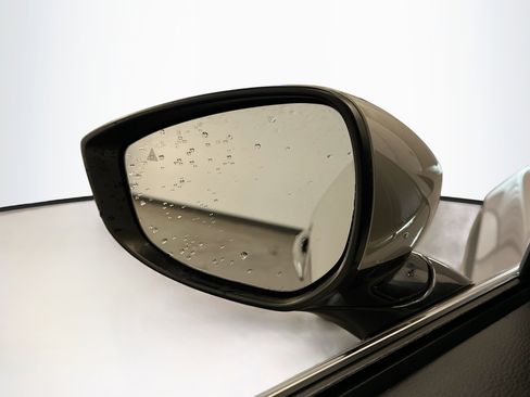 Used 2023 MAZDA CX-30 AWD 2.5 S w/ Preferred Package image 16