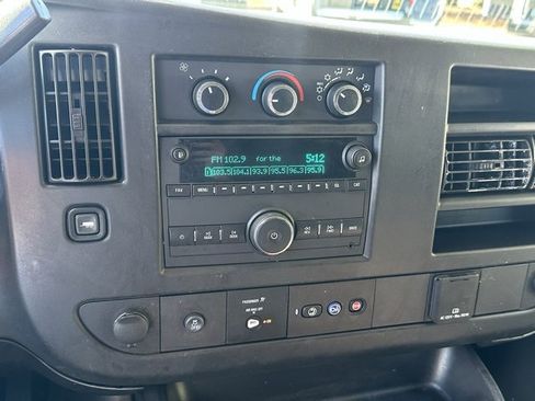 Used 2020 GMC Savana 2500 w/ Driver Convenience Package image 23