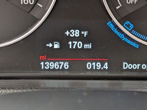 Used 2016 BMW 320i 320i image 23