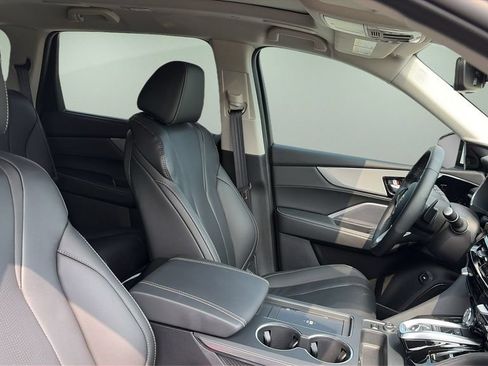Certified 2026 Acura MDX FWD w/ Technology Package image 11