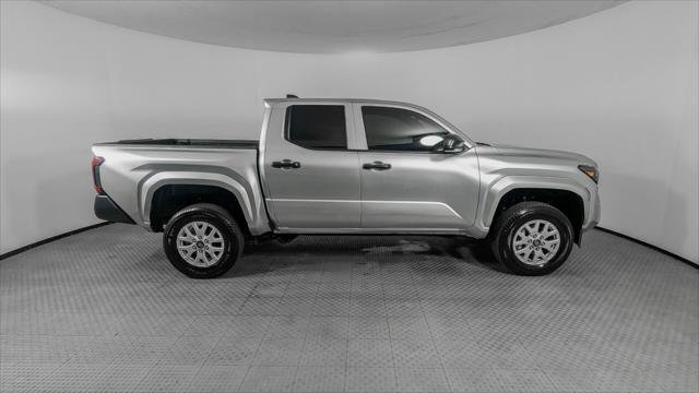 Used 2025 Toyota Tacoma SR RWD image 9