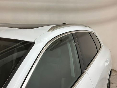 Certified 2025 Audi Q5 Premium Plus w/ Premium Plus image 26