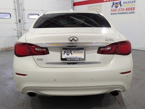 Used 2016 INFINITI Q70 L 3.7 w/ Deluxe Touring Package image 6