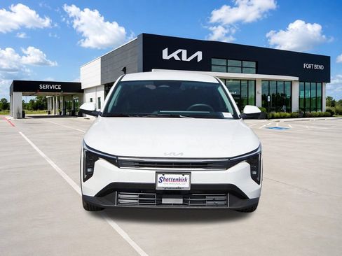 New 2026 Kia K4 FWD image 8
