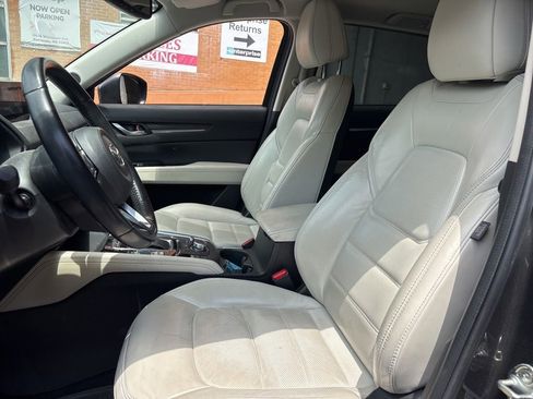 Used 2017 MAZDA CX-5 Grand Touring w/ Premium Package AWD/4WD image 12