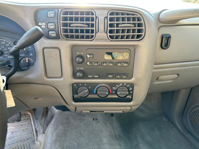 Used 2003 Chevrolet Blazer LS AWD/4WD image 14