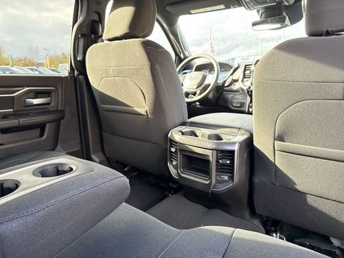 New 2026 RAM 3500 Big Horn AWD/4WD image 22