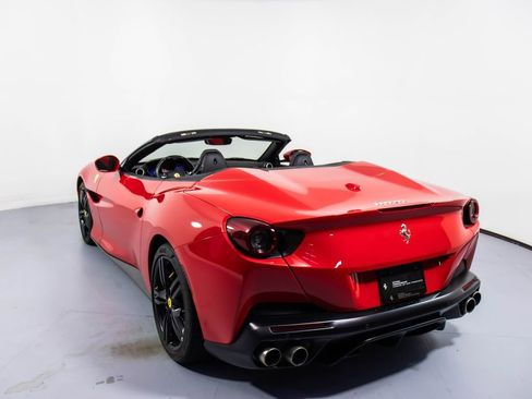 Certified 2019 Ferrari Portofino RWD image 26
