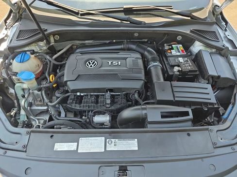 Used 2016 Volkswagen Passat 1.8T SE FWD image 50