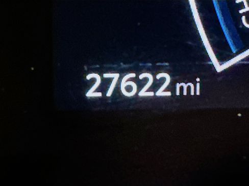 Used 2025 Toyota Camry LE image 19