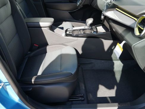 New 2026 Chevrolet Trax LT FWD image 20