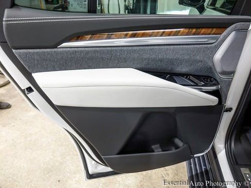 Certified 2025 Cadillac Escalade Sport Platinum w/ LPO, Floor Liner Package image 23