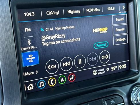 Used 2023 GMC Sierra 3500 Denali w/ Denali Black Diamond Edition image 26