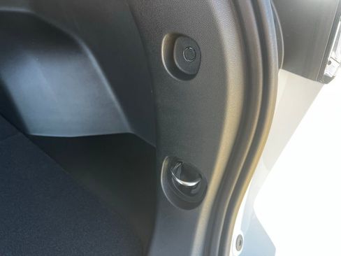 New 2026 Chevrolet Equinox LT image 15