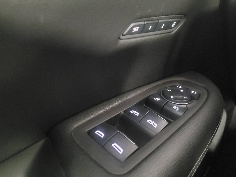 Used 2020 Cadillac XT5 Premium Luxury AWD/4WD image 27