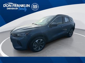 Used 2025 Ford Escape Platinum video 1