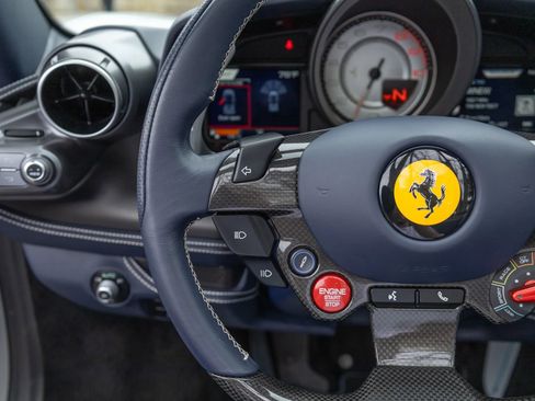 Used 2022 Ferrari F8 Tributo RWD image 62