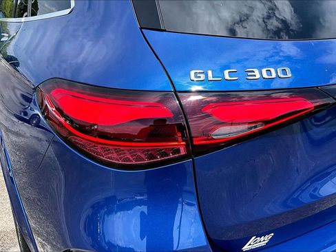 Used 2023 Mercedes-Benz GLC 300 image 30