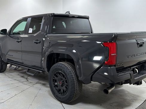 New 2026 Toyota Tacoma SR5 image 7