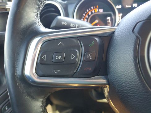 Used 2021 Jeep Wrangler Unlimited Sahara image 14