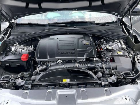 Used 2025 Jaguar F-PACE R-Dynamic S AWD/4WD image 33