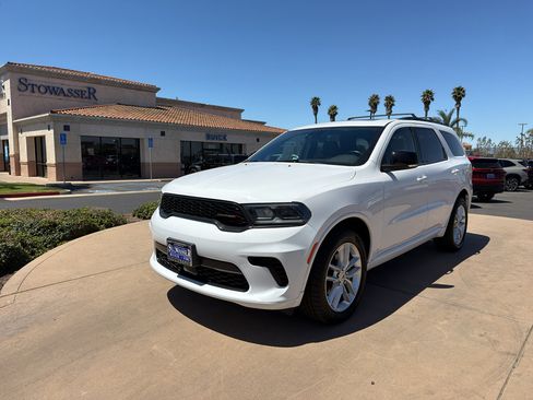 Used 2024 Dodge Durango GT AWD/4WD image 1