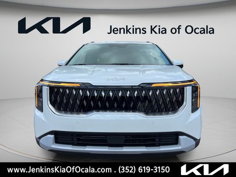 New 2026 Kia Carnival EX FWD image 8