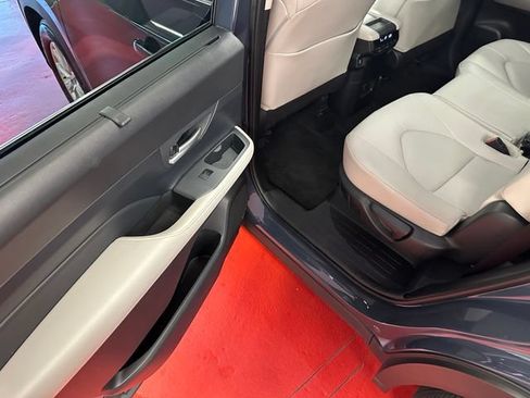 Certified 2024 Toyota Grand Highlander AWD image 13