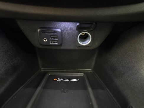 Used 2021 Chevrolet Traverse High Country AWD/4WD image 20