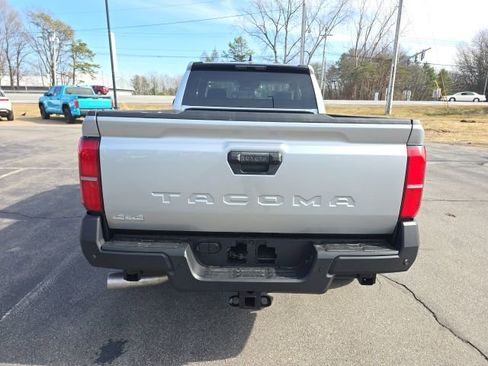 New 2026 Toyota Tacoma SR AWD/4WD image 4