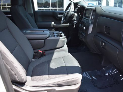 Used 2021 Chevrolet Silverado 1500 Custom w/ Safety Confidence Package RWD image 14