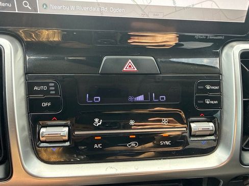Used 2023 Kia Sorento S AWD/4WD image 23