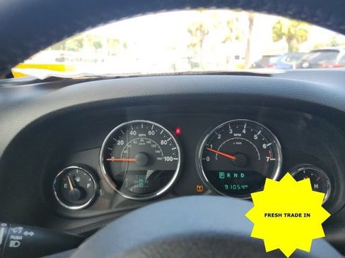 Used 2017 Jeep Wrangler Sport w/ Quick Order Package 24S AWD/4WD image 3