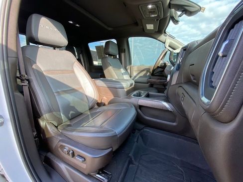 Used 2021 GMC Sierra 2500 Denali w/ Denali Ultimate Package image 31