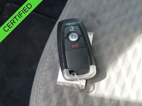 Used 2020 Ford Escape SE AWD/4WD image 37