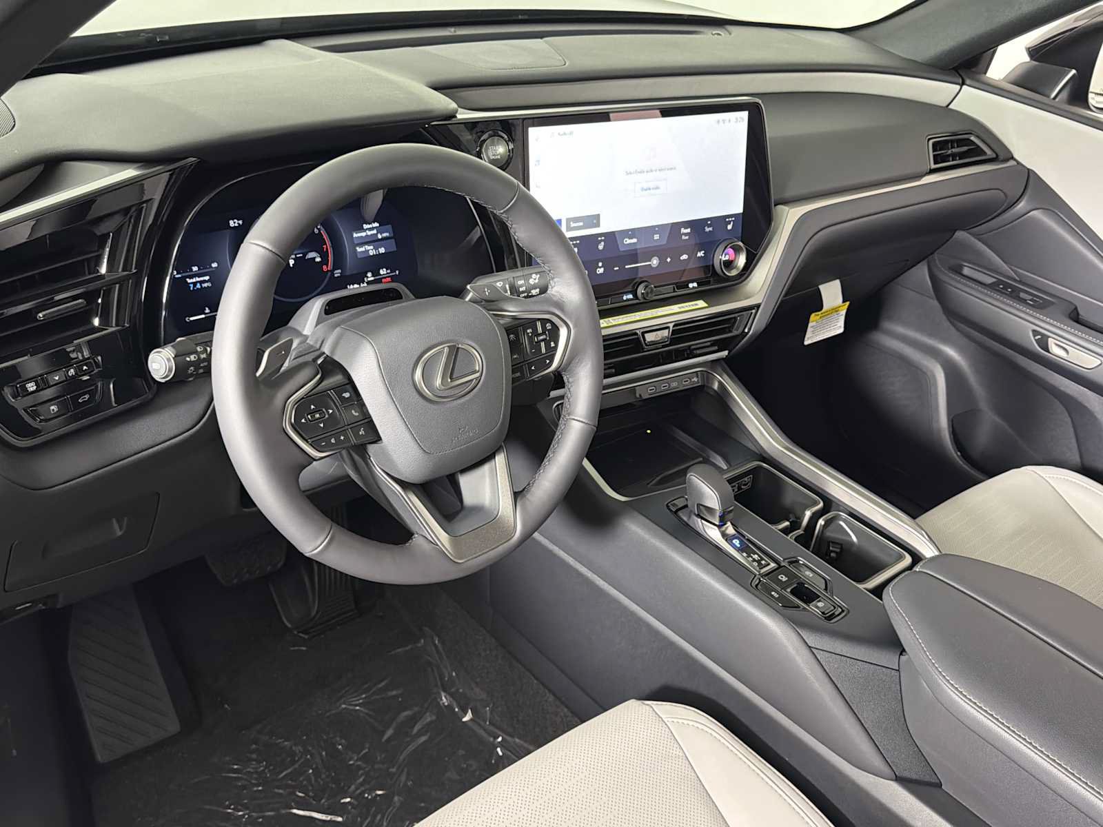 New 2026 Lexus TX 350 FWD w/ Convenience Package image 4