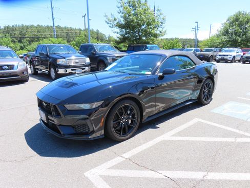 Used 2025 Ford Mustang GT Premium w/ Mustang Nite Pony Package RWD image 4