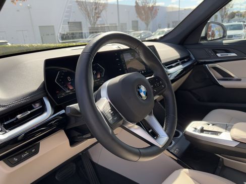 Certified 2025 BMW X1 xDrive28i w/ Convenience Package image 17