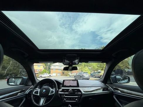 Used 2020 BMW 540i xDrive w/ M Sport Package image 27