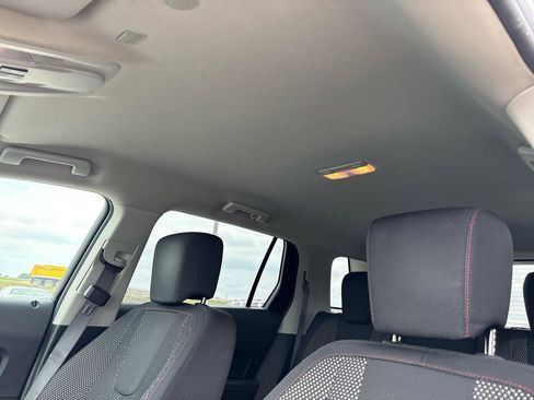 Used 2017 GMC Terrain SLE FWD image 19