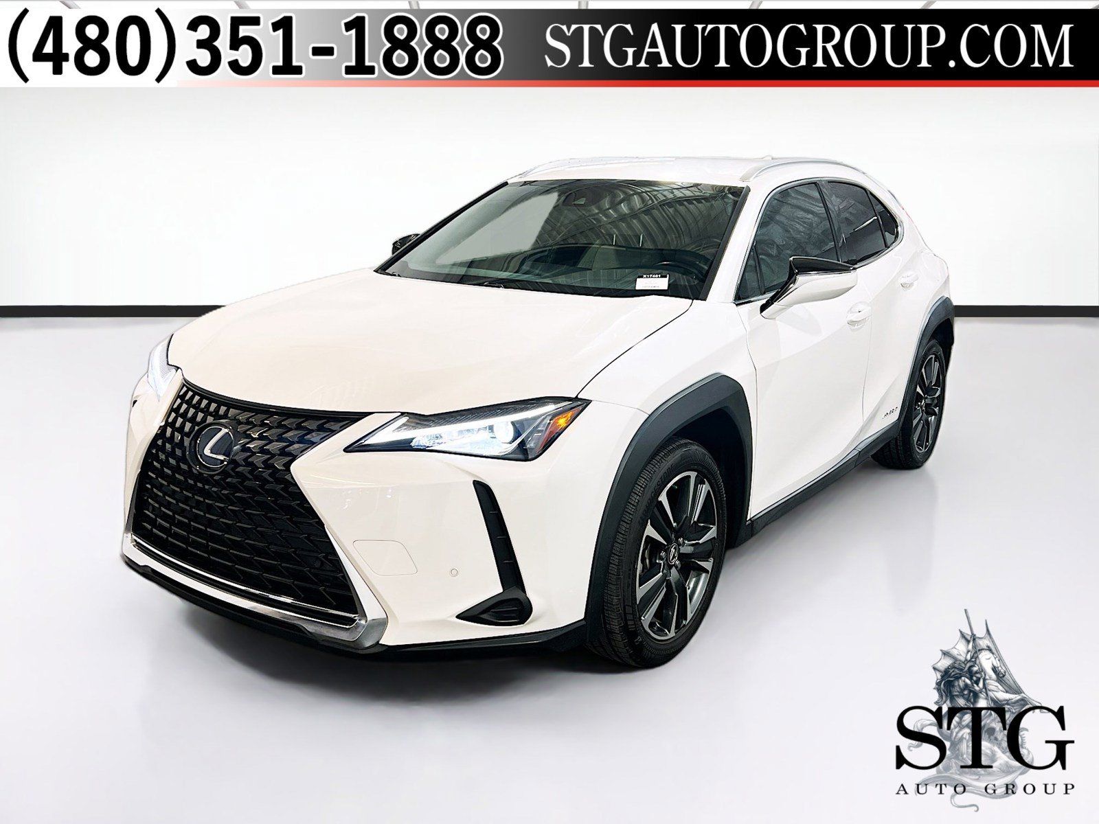 Used 2021 Lexus UX 250h w/ Accessory Package (Z1) AWD/4WD image 1