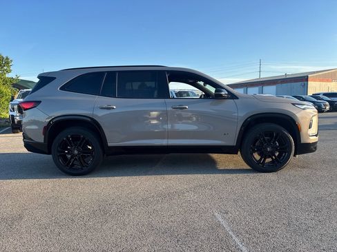 New 2026 Buick Enclave Sport Touring FWD image 8